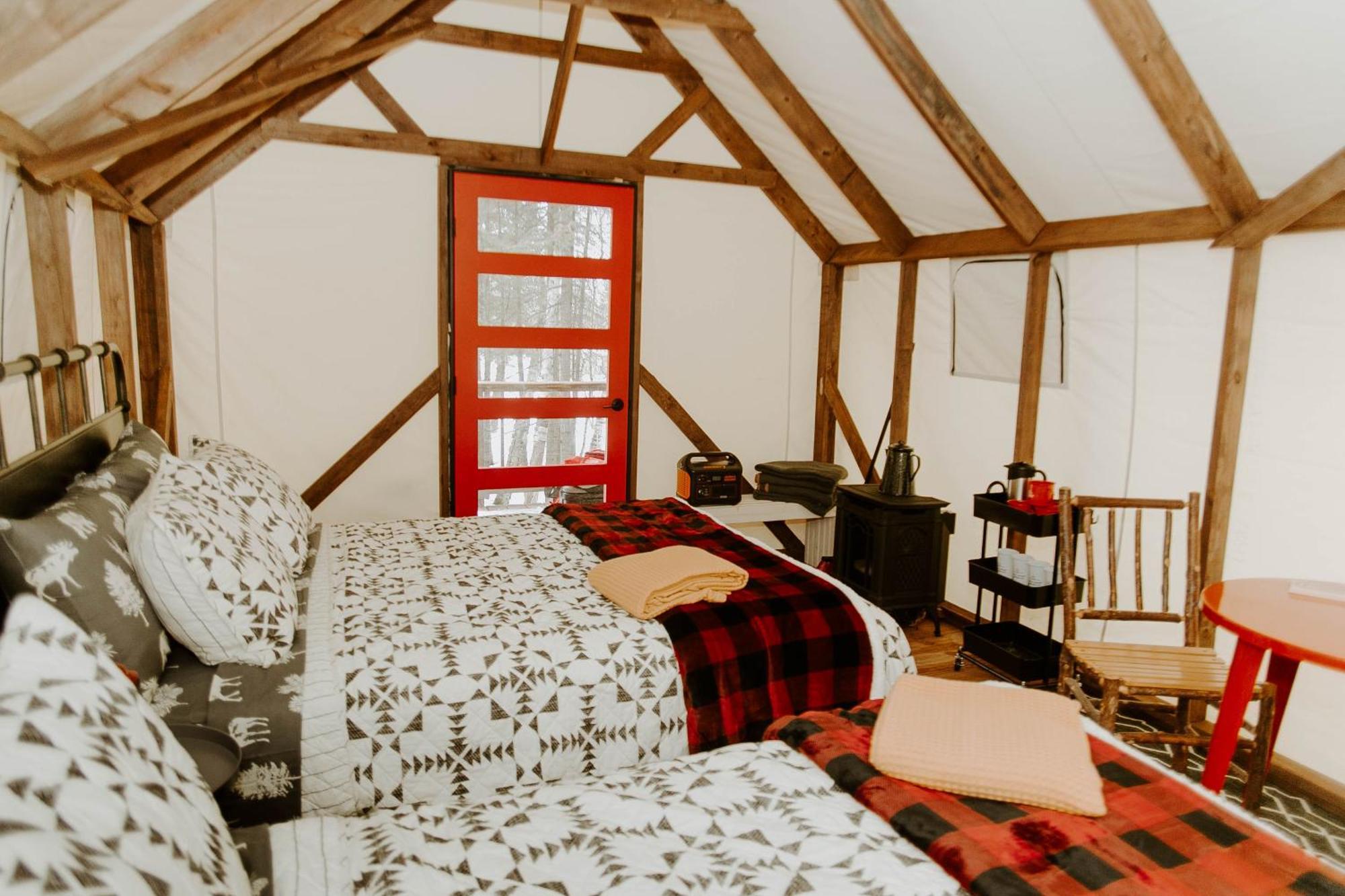 Beaver Bay North Shore Camping Company מראה חיצוני תמונה